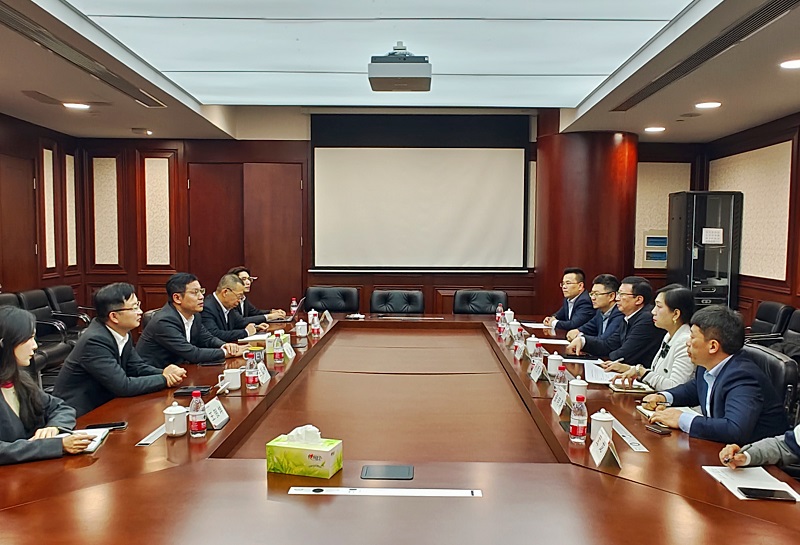 11月30日總裁解志炯一行赴浙商銀行開展座談交流.jpg